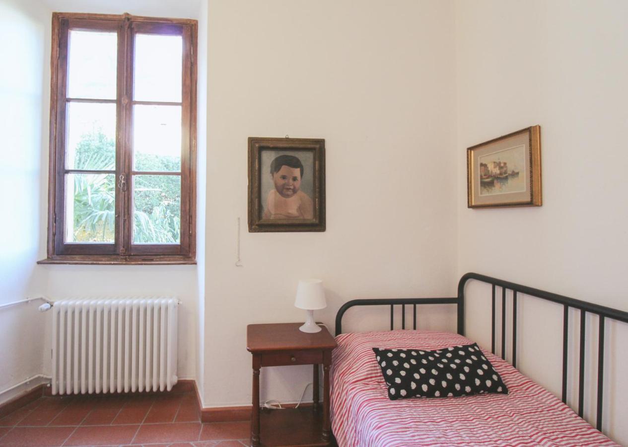 Villa Elena 梅泽格拉 外观 照片